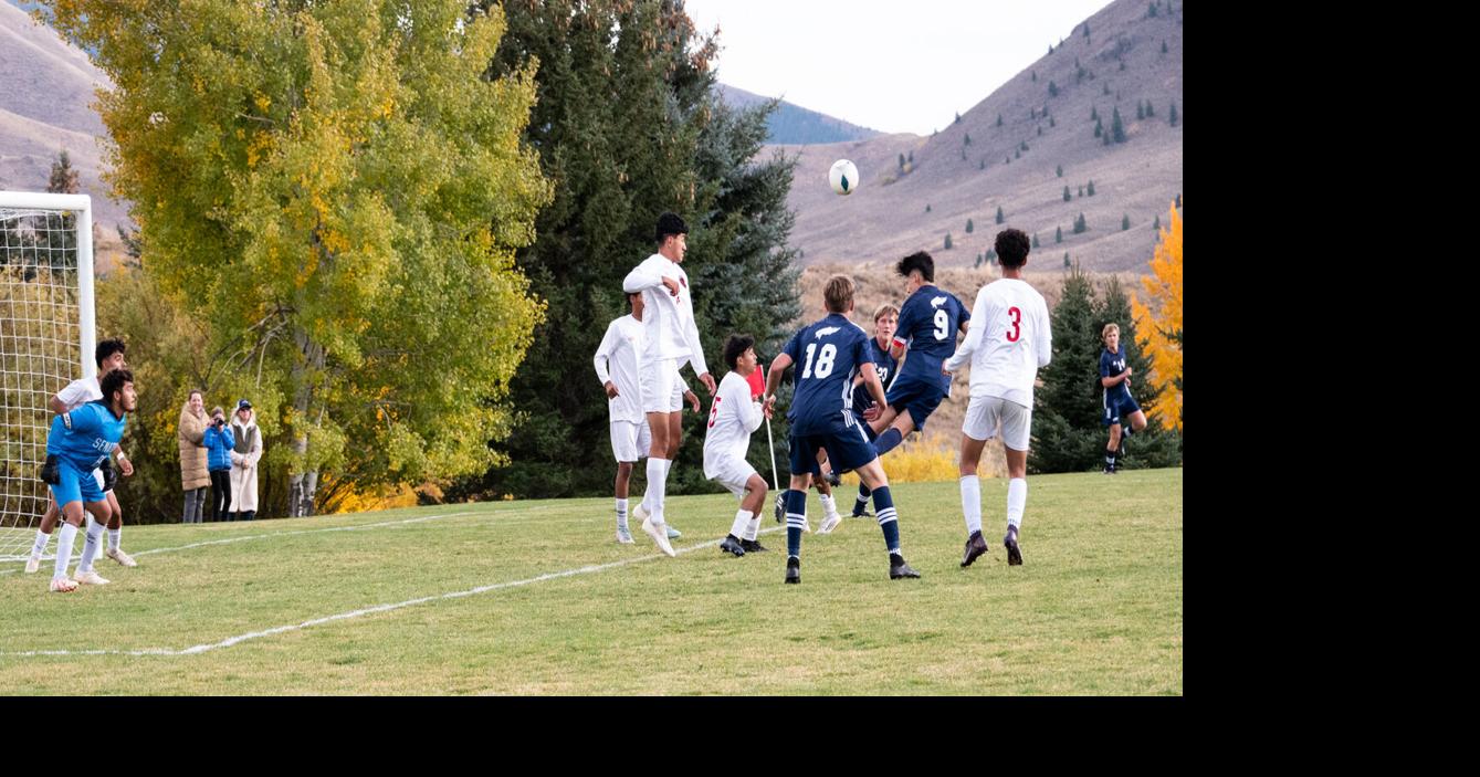 SVCS boys soccer pushes past Gooding to advance to district final