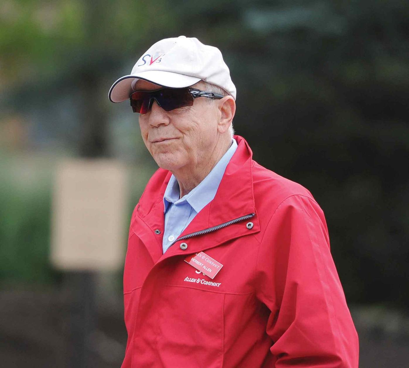 Sun Valley Confab Closes Quietly Features