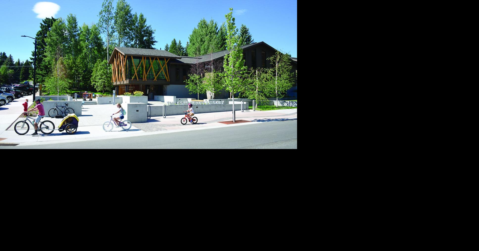 Community Library celebrates 70 years
