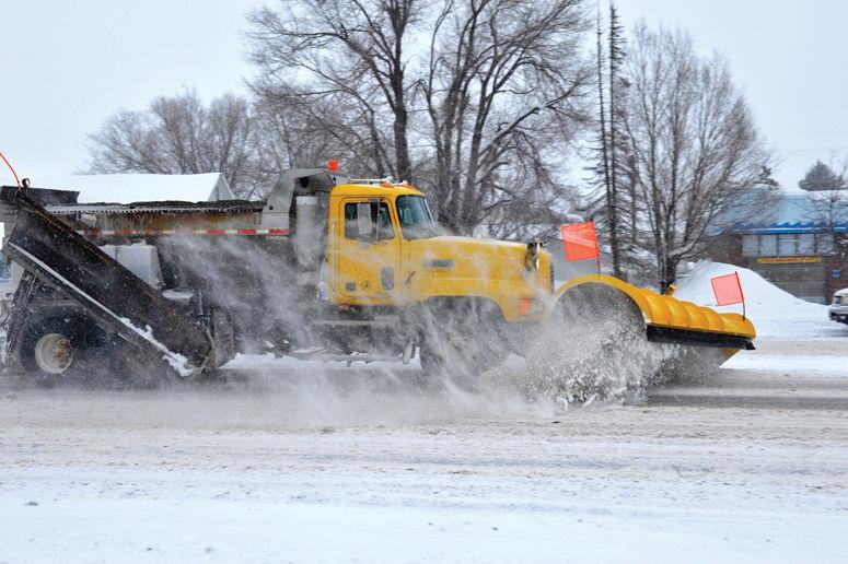 Road deicing increases safety—at a cost to car owners Environment