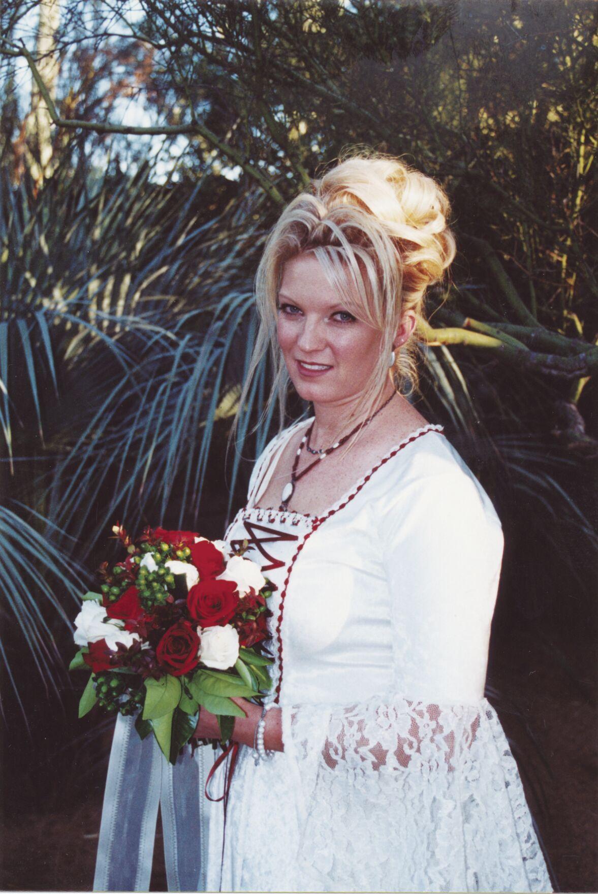 Jennifer Hazen Whitaker (Poe) Obituaries