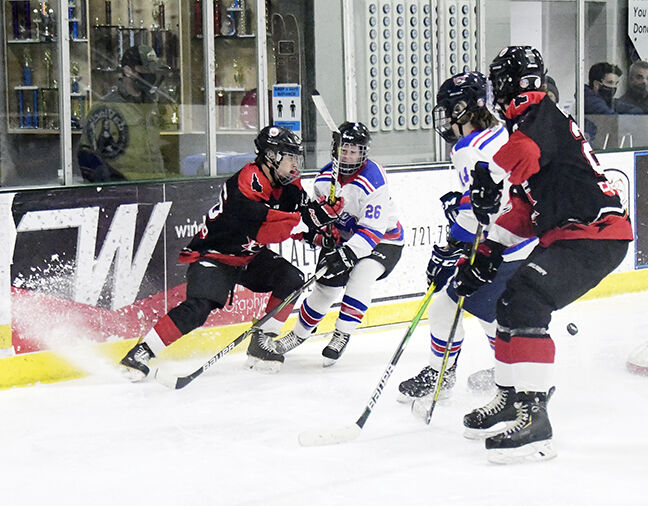 21-03-17 Sun Valley Suns U18 11 Roland.jpg