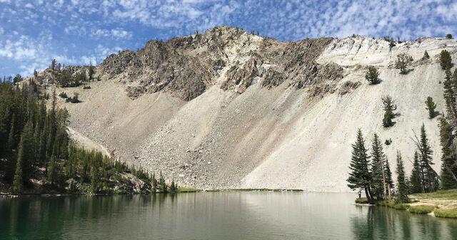 Norton Lakes Road closed until Monday - Vimarsana News