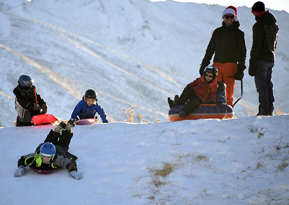 20-05-06 Quigley Sledding 4 Roland.jpg