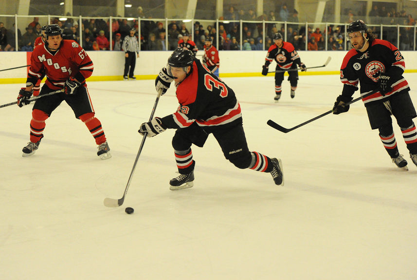 Suns win Black Diamond Hockey League Local