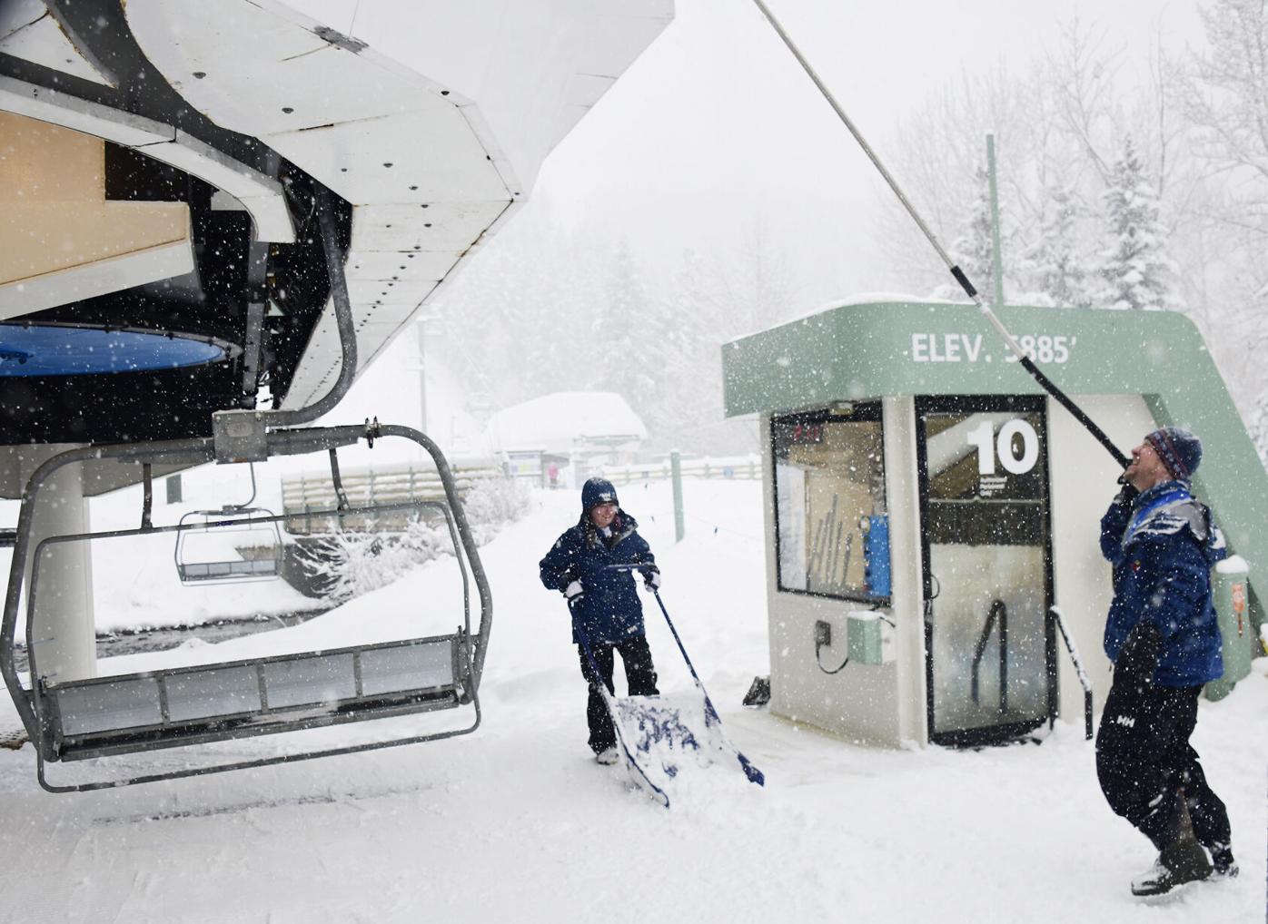 Amid storm, Sun Valley Resort opens more terrain on Baldy (copy)