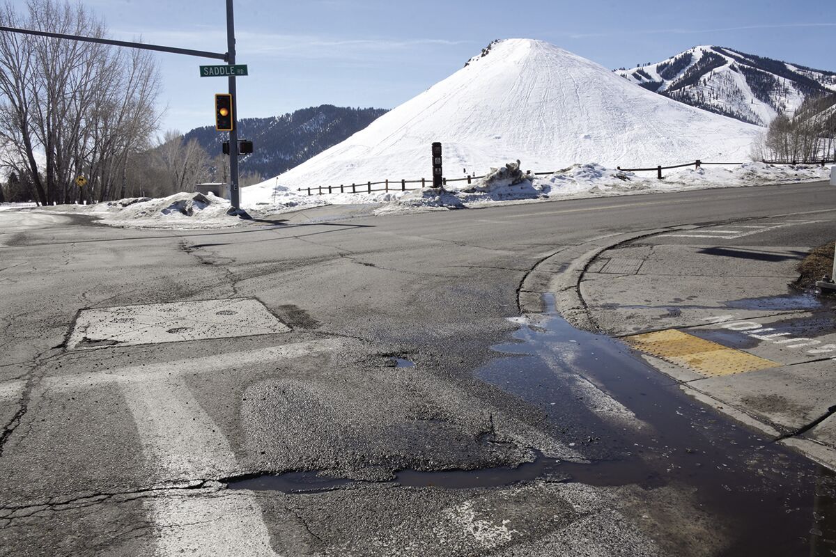 ITD entertains 'gateway' roundabout for southern Ketchum