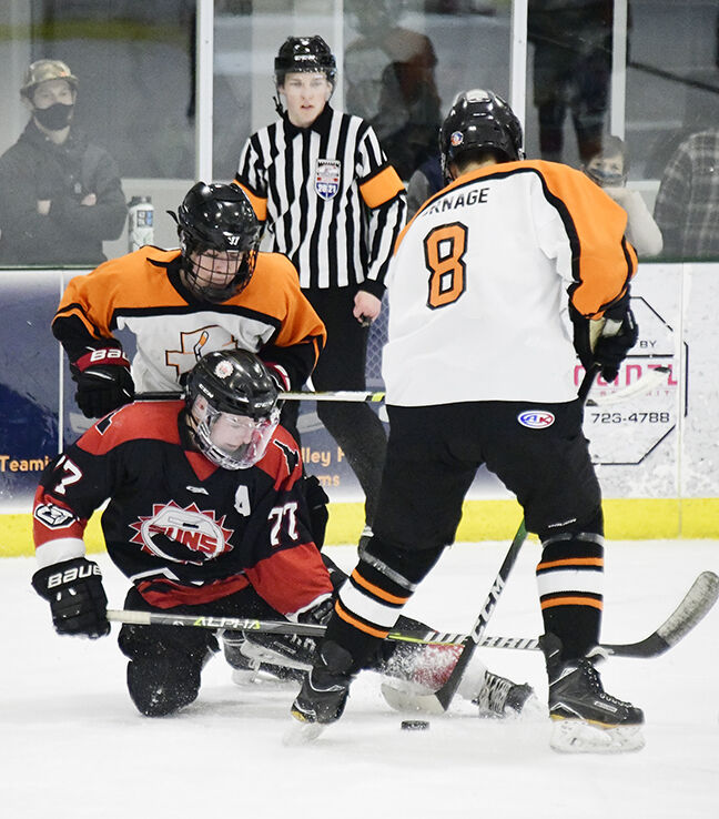 21-03-17 Sun Valley Suns U18 6 Roland.jpg