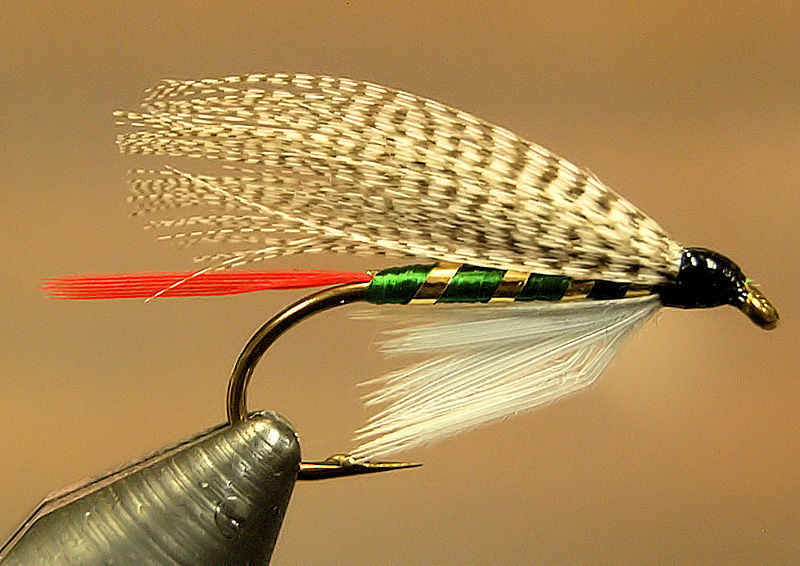 World-renowned fly tyer Tony Tomsu shares his secrets in new book