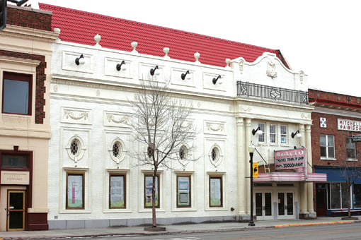 Rialto renovation: Historic Deer Lodge theater nearly finished