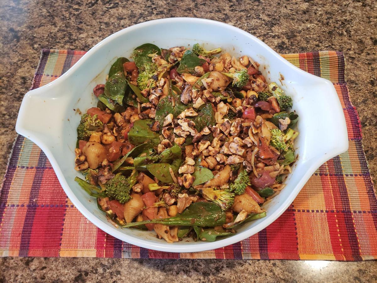 Pasta and spinach salad