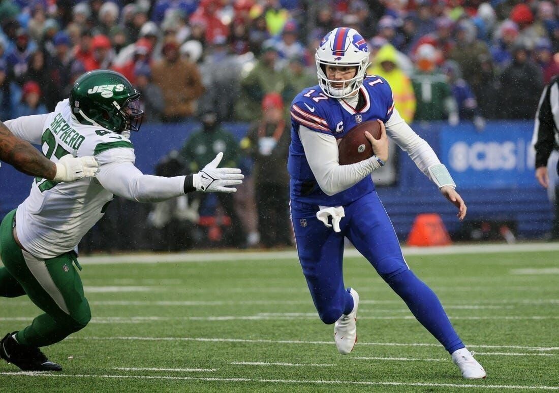 Rodgers, Packers seek first road win at the Buffalo Bills