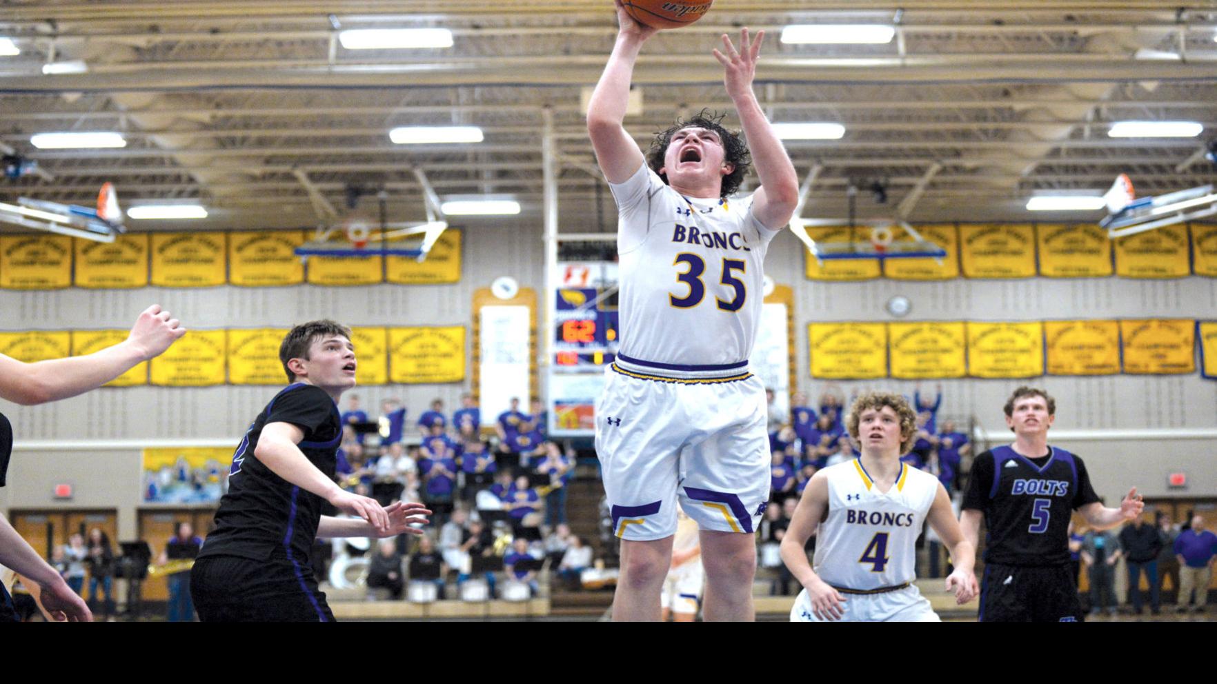 Wyoming Star Sam Lecholat Finds Familiar Feel With Montana State