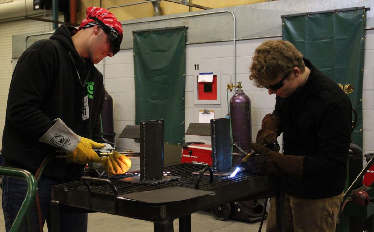 Students light up SkillsUSA regional welding competition Local
