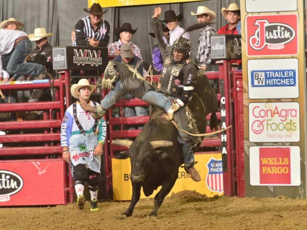Hill Returns To Nfr After 10 Year Absence Rodeo News Mtstandard Com