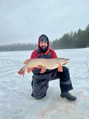 Ice Fishing Report-Devils Lake Dec. 2nd, 2018 - Mike Peluso Outdoors