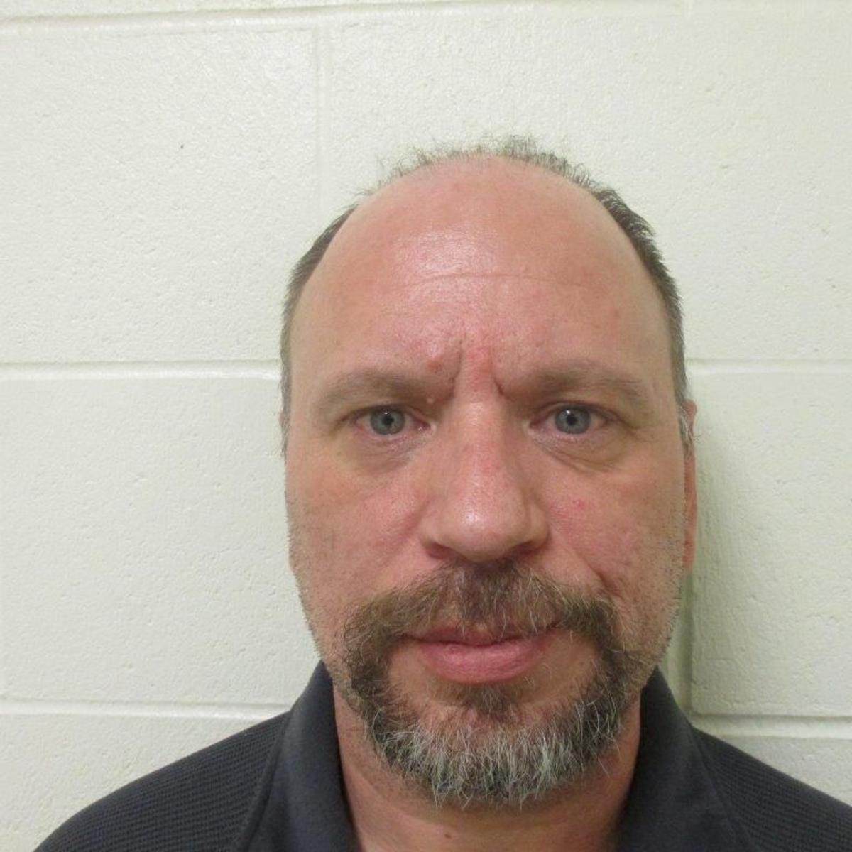 Ex Employee Who Stole 4 000 In Clothing Sentenced To Prison