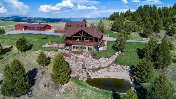 4 Bedroom Home in Ramsay - $2,800,000