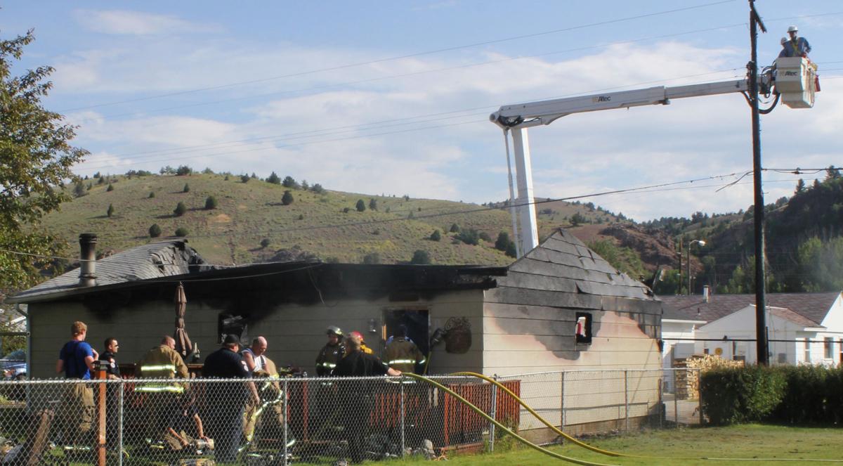 Fire consumes garage in Anaconda