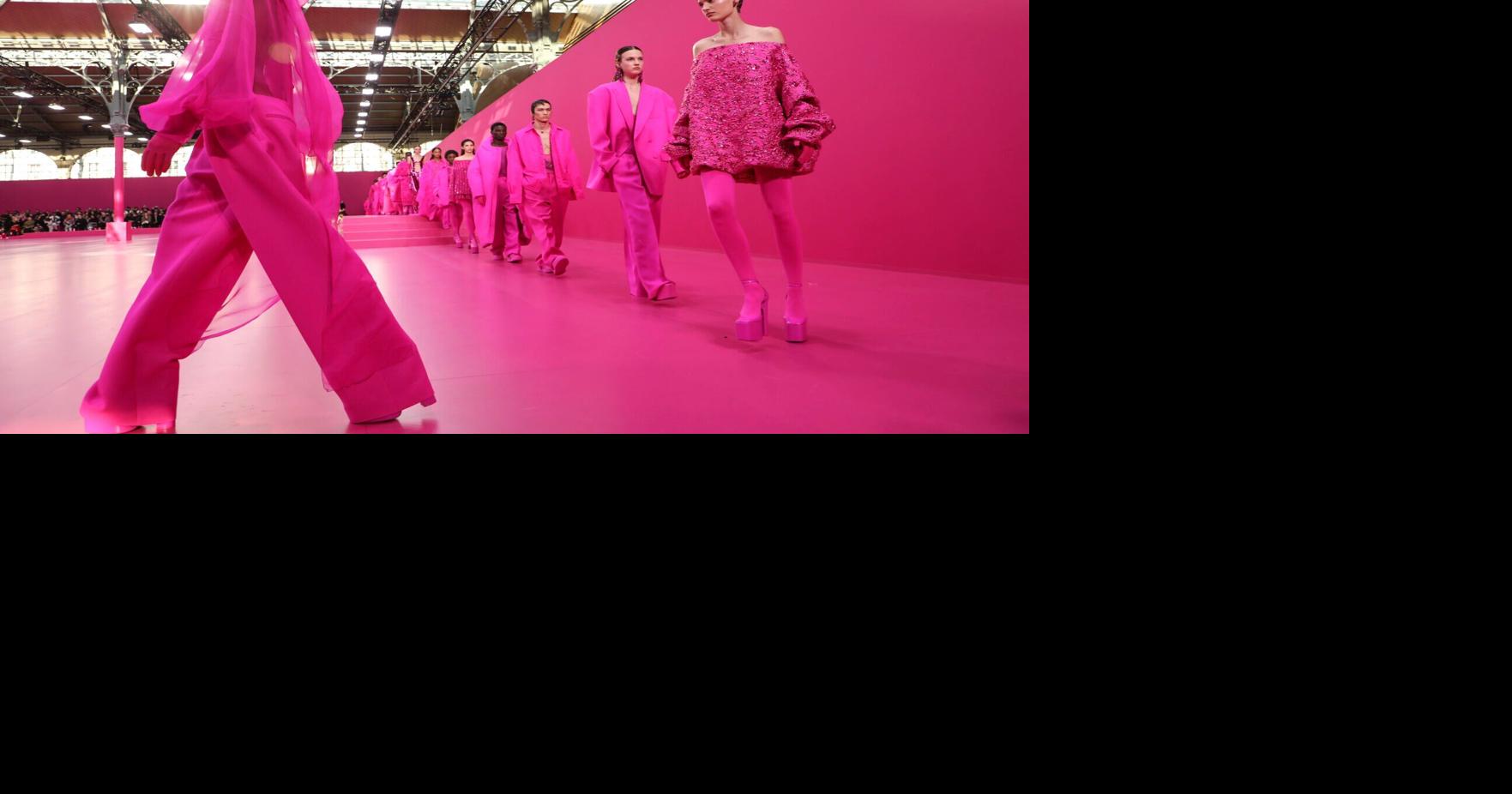Calendrier Fashion Week Paris 2023 Photos: Highlights From Paris Fashion Week 2022 | Lifestyles |  Mtstandard.com
