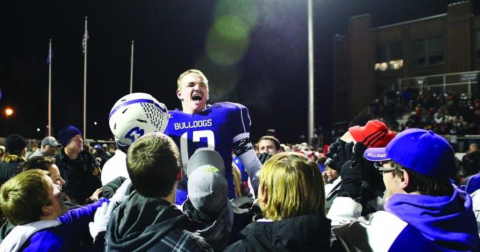 Bulldogs rule: Fans inundate Naranche