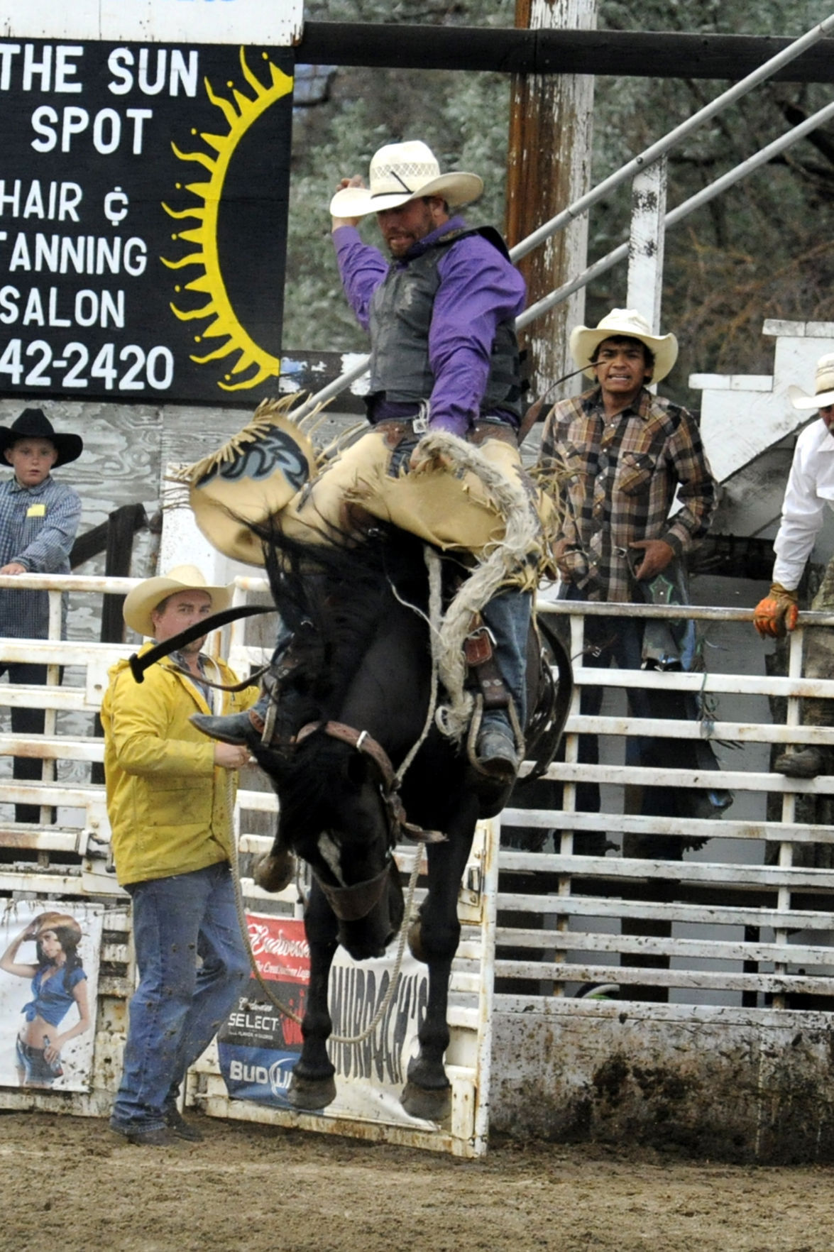Zipperian leads East Helena breakaway roping, just misses arena record