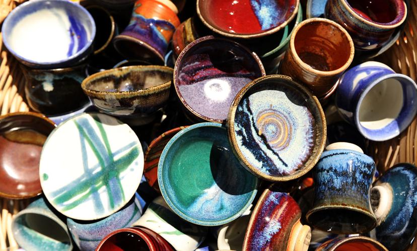 Crowds gather for Art in the Park in Anaconda; more to come Saturday