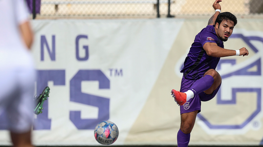 Barreto's Hat Trick Lifts Carroll Men over OIT