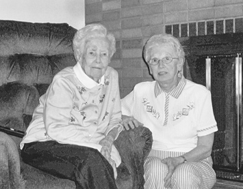 Mother, daughter nurses