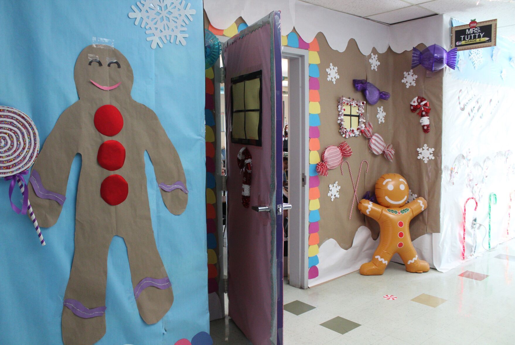 Emerson students deck the halls for floor decorating competition