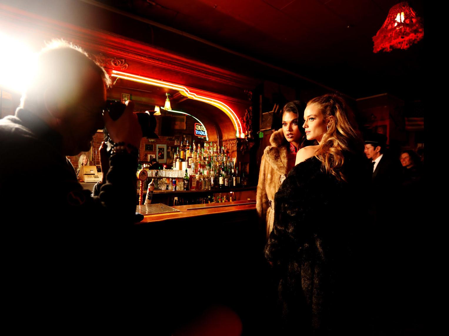 Wolves And Supermodels Not The Usual Sunday Crowd At The Silver Dollar Local Mtstandard Com