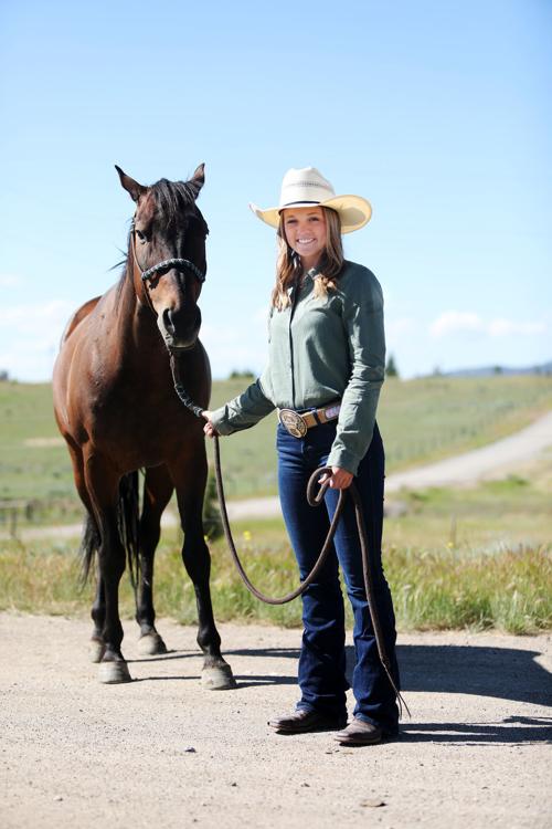 Braleigh Garrett heads to the National High School Finals Rodeo