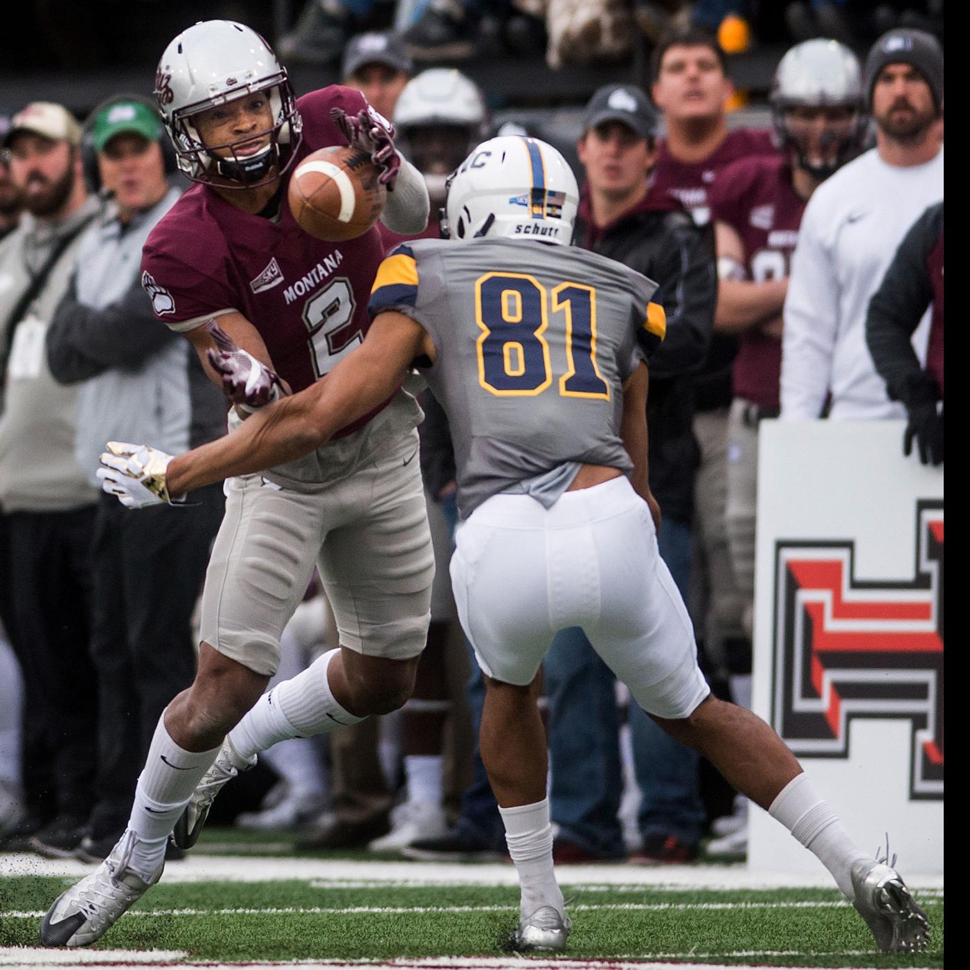 Griz Notebook Emotions High For Seniors Defense Dominant With