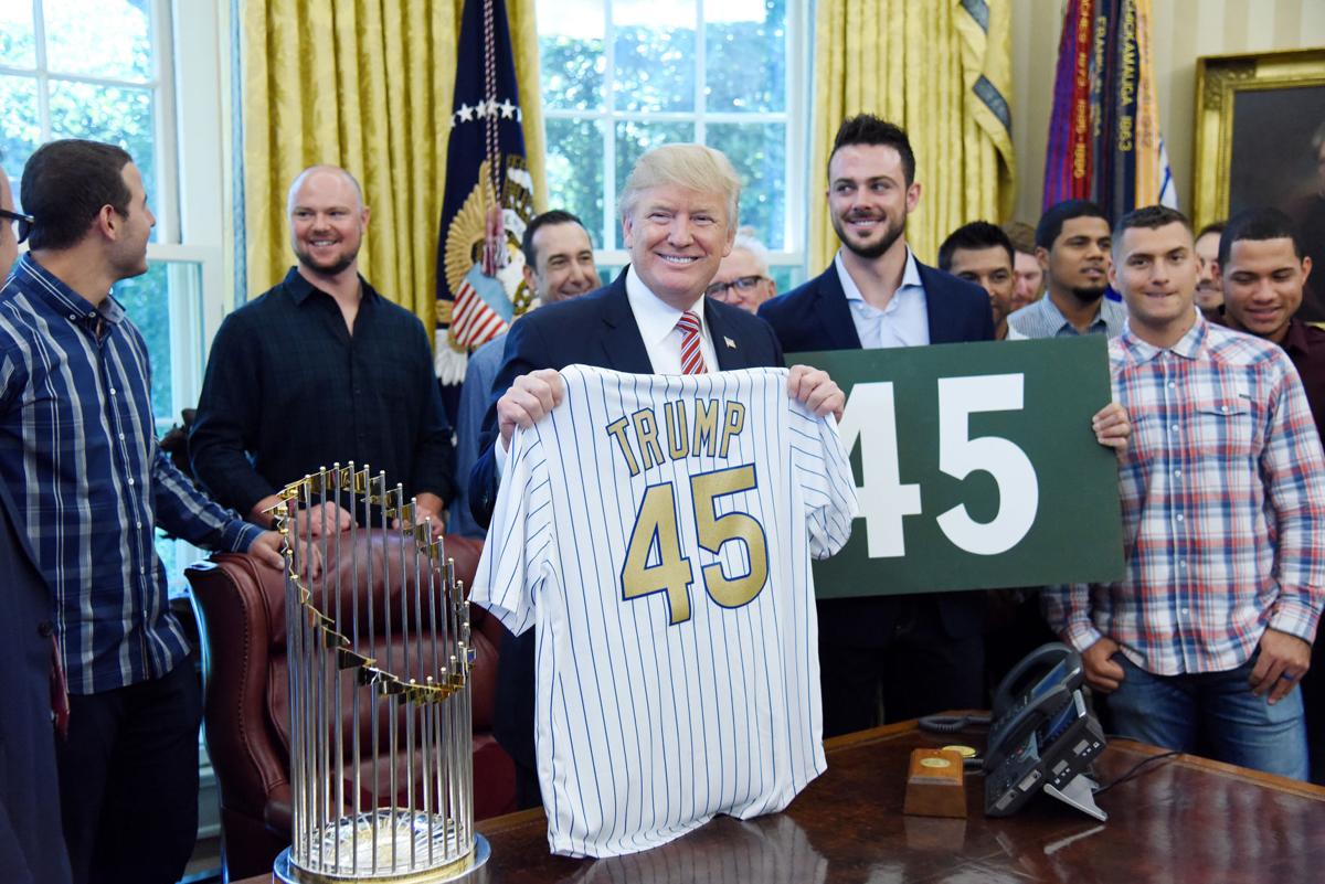 Michelle Obama, Hillary Clinton and Bill Murray celebrate Cubs World Series  place, Chicago Cubs