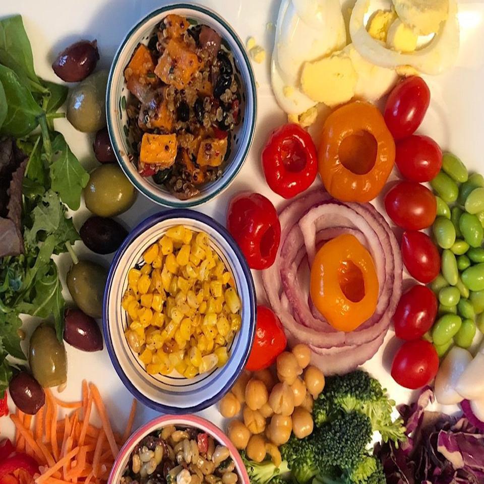 Holiday Stress Saved By A Salad Bar Food Cooking Mtstandard Com