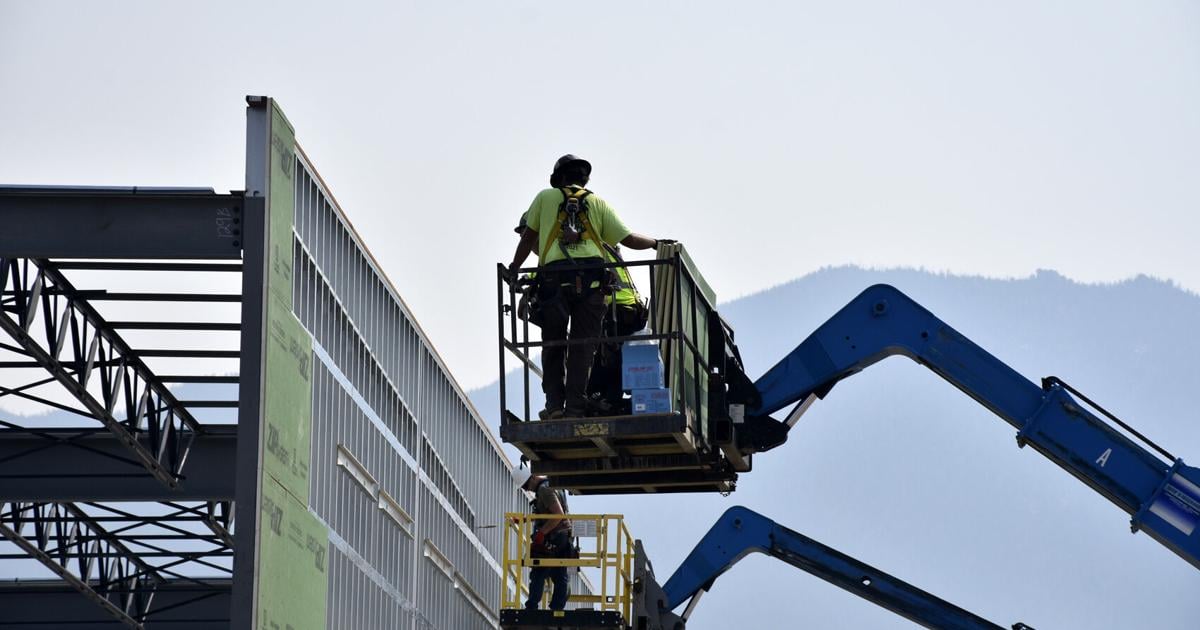 Work underway on a new PetSmart store for Butte in Cornerstone Plaza