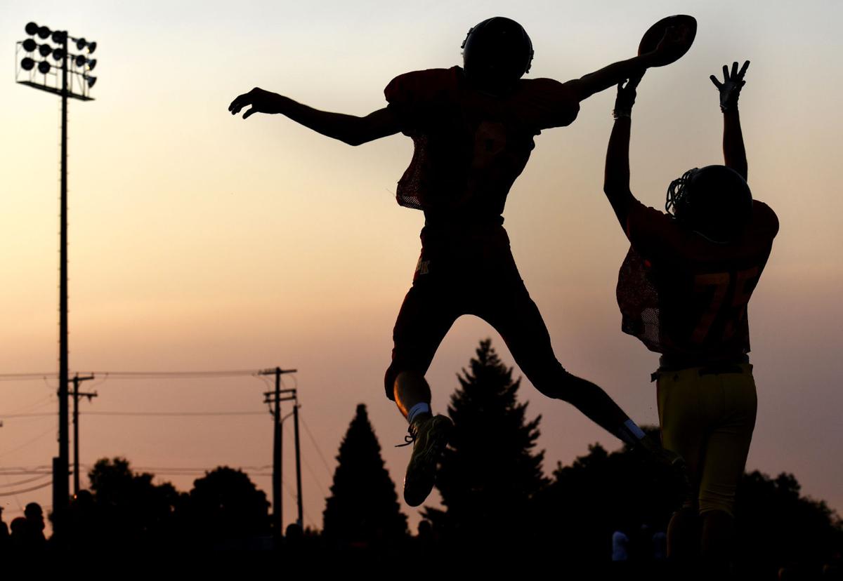 2017 High School Football Previews High School Football Mtstandard Com
