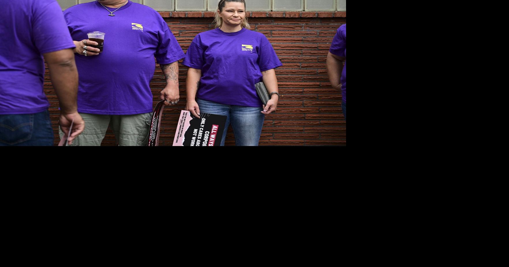 Healthcare workers rally in Missoula to push negotiations forward