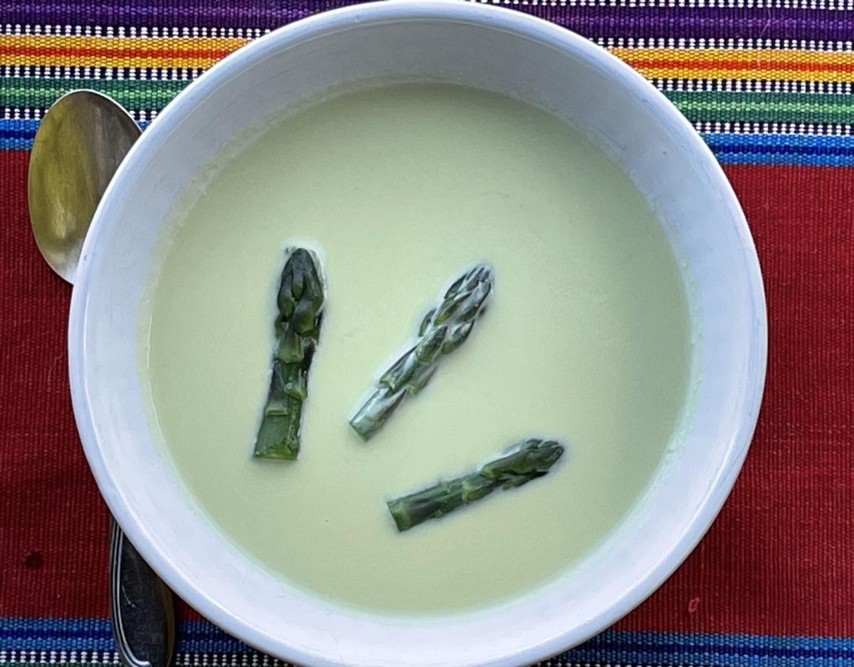 Cream of Asparagus Soup