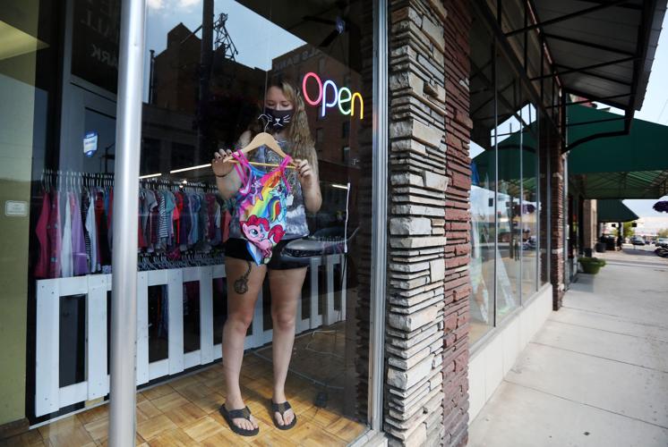 Motherdaughter duo starts children's clothing exchange