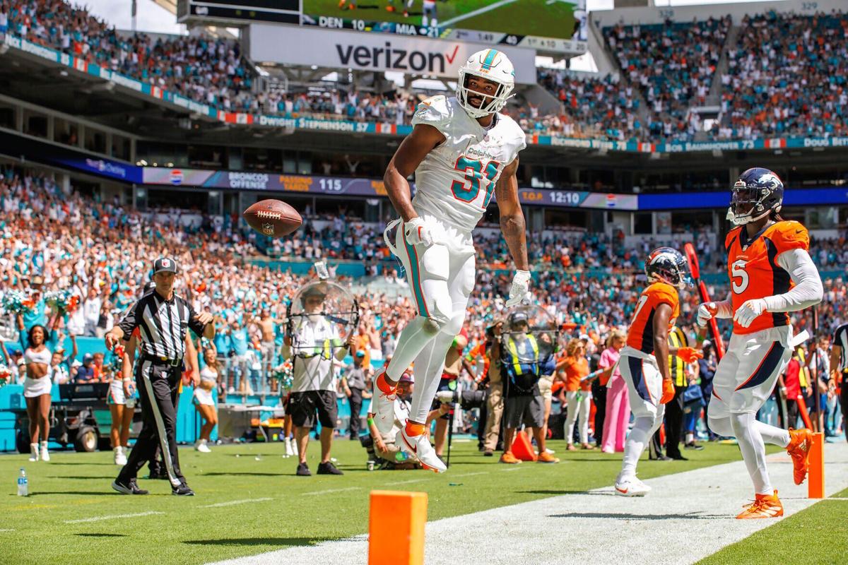 Game Recap: Dolphins Break Franchise Scoring Record, Dominate Denver in  Historic 70-20 Victory