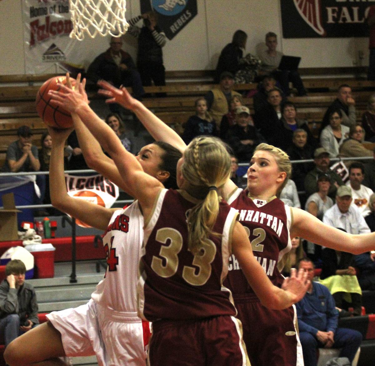 Twin Bridges Takes Dramatic Route In Sweep Of Manhattan Christian