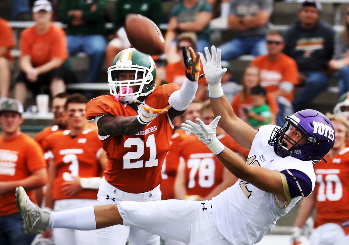 Riding Four Game Win Streak No 19 Montana Tech Gears Up For