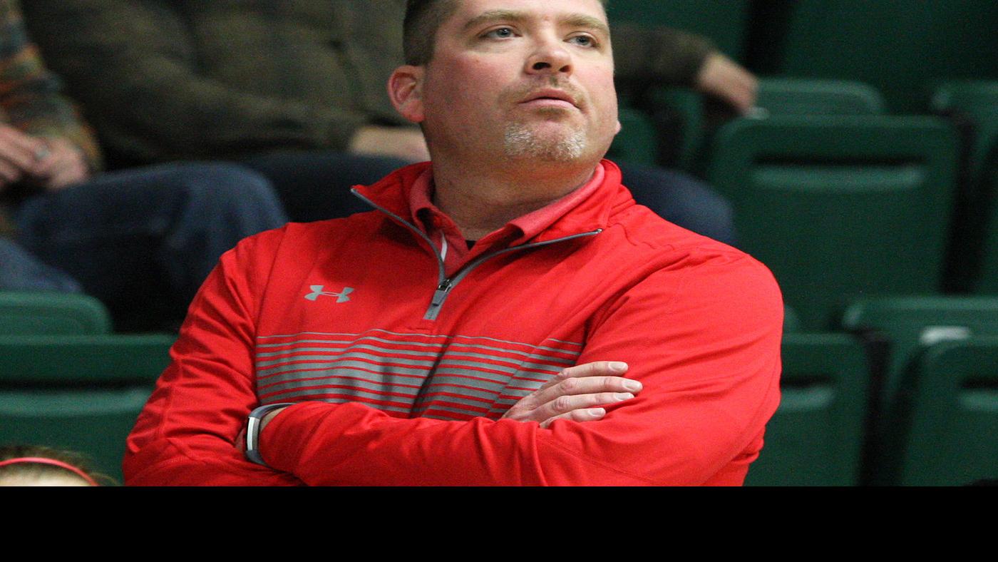 No 9 Montana Western Wbb Staves Off Late No 14 Menlo College Run
