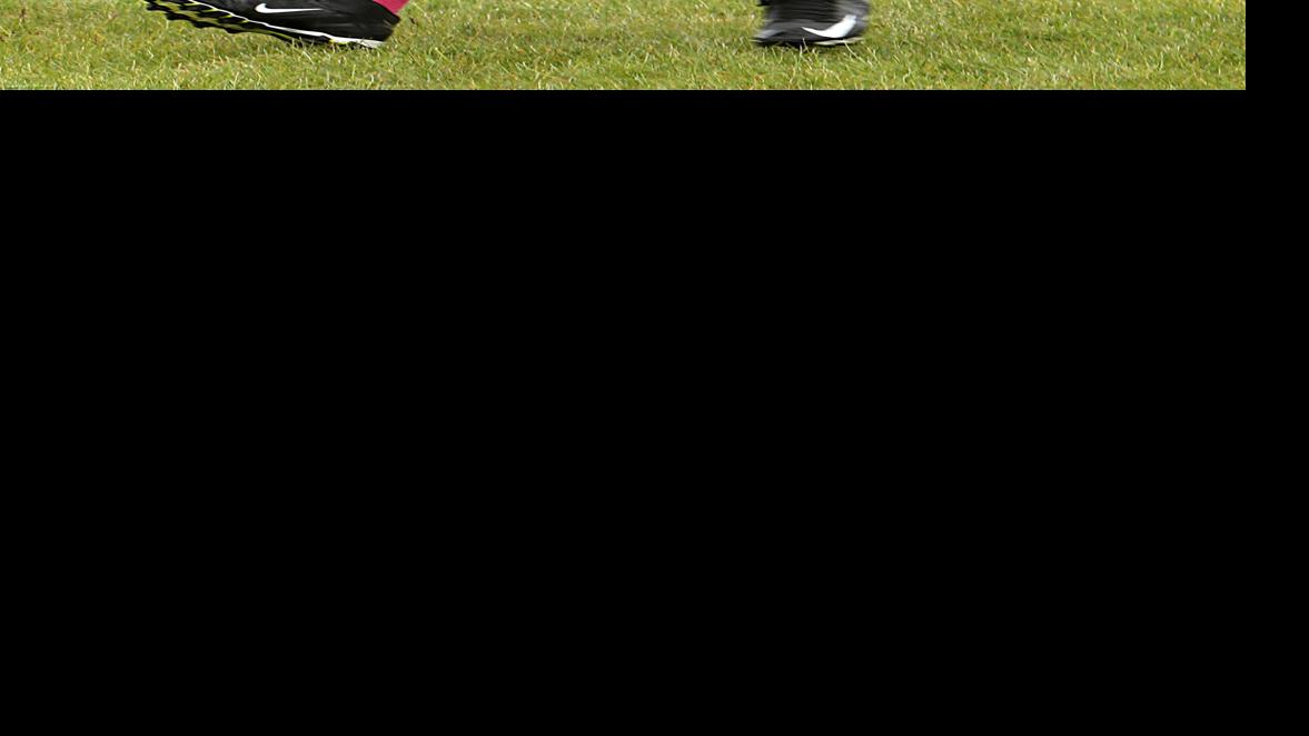 Toss logs, hammers and throwing weights Butte Scottish Highland Games