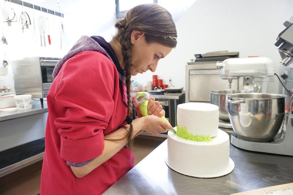 For Heaven S Cakes Finds A New Home And A New Business Model