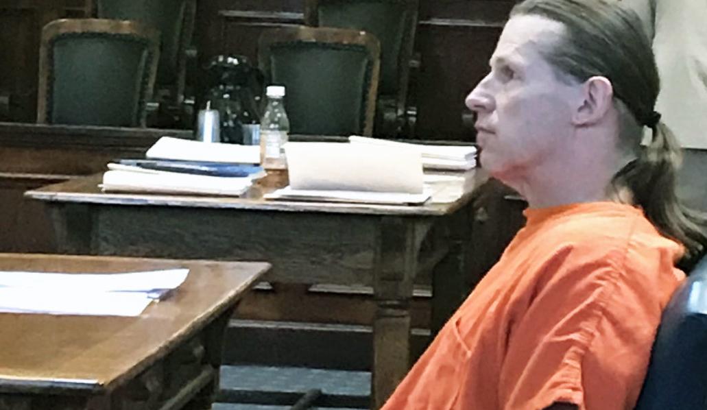 Robert Wayne Hudson in court