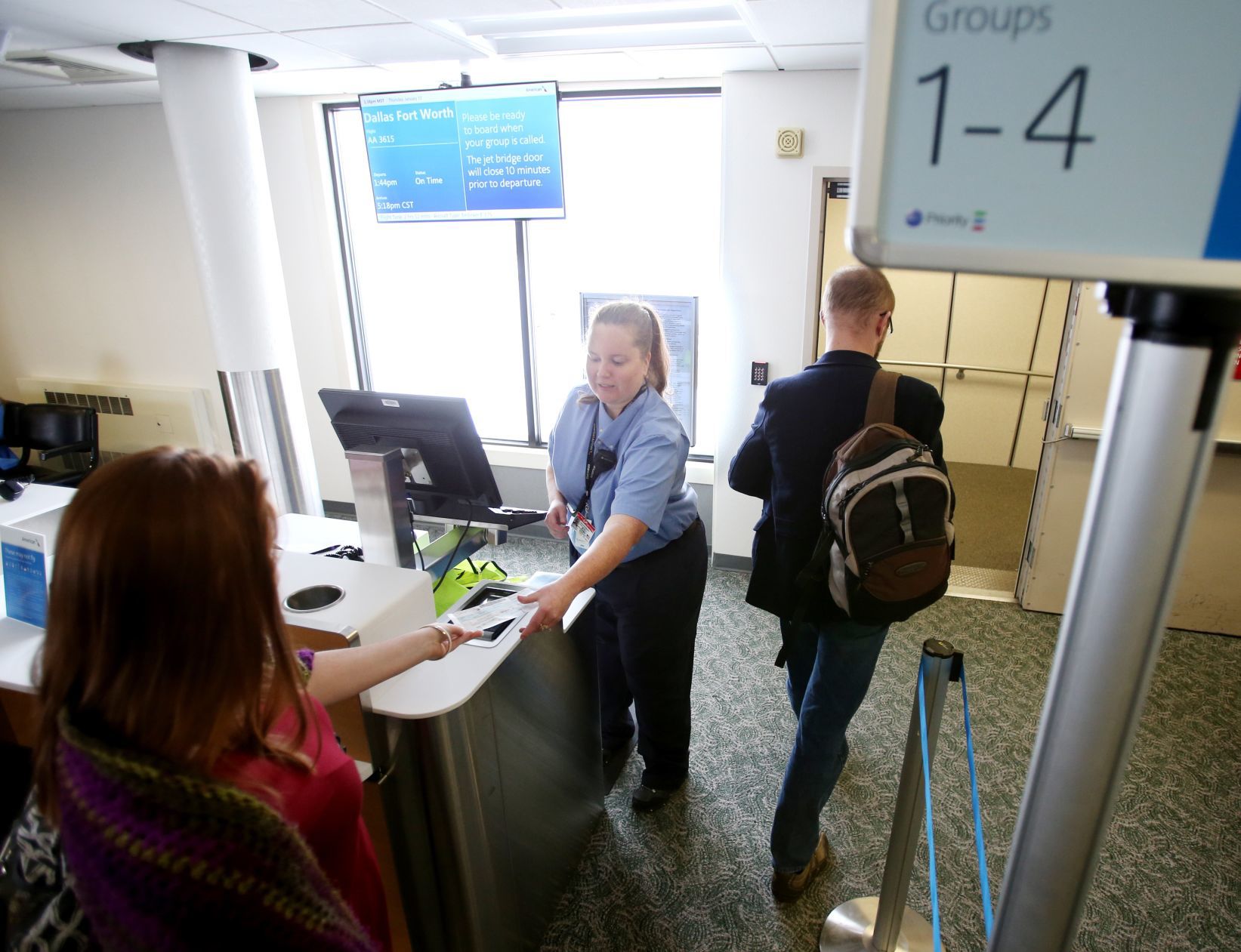 american airlines baggage service office