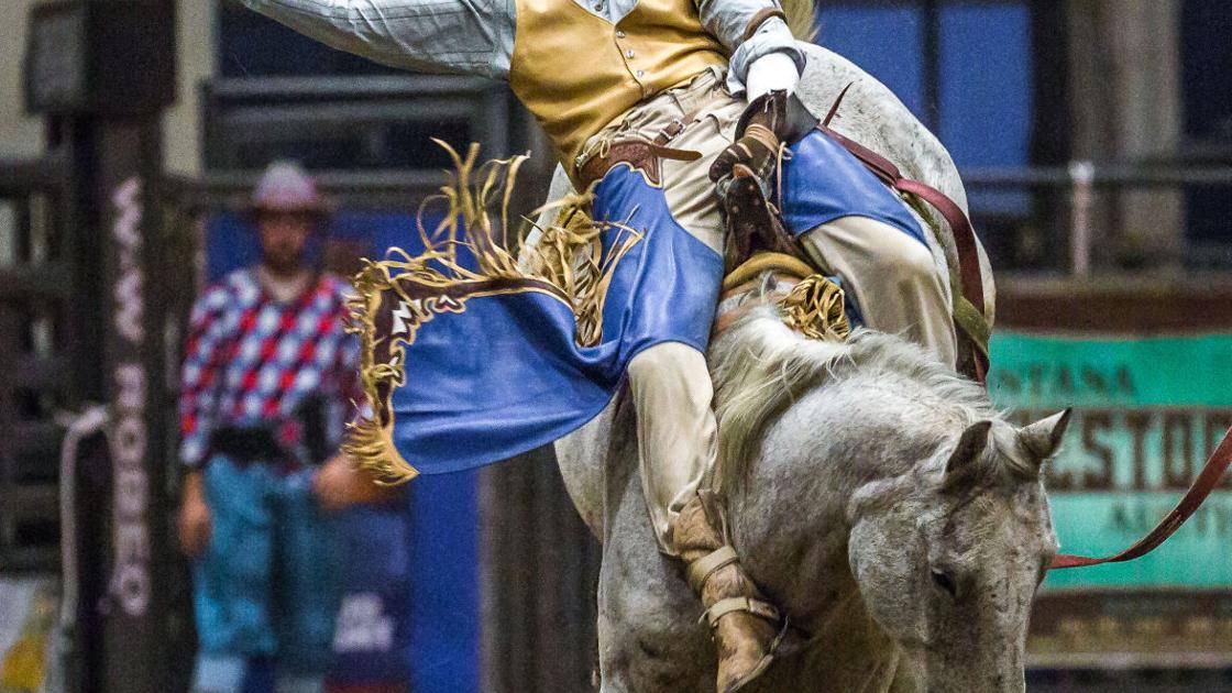 Titles up for grabs after Day 1 of NRA Rodeo Finals; see wild bull ride ...