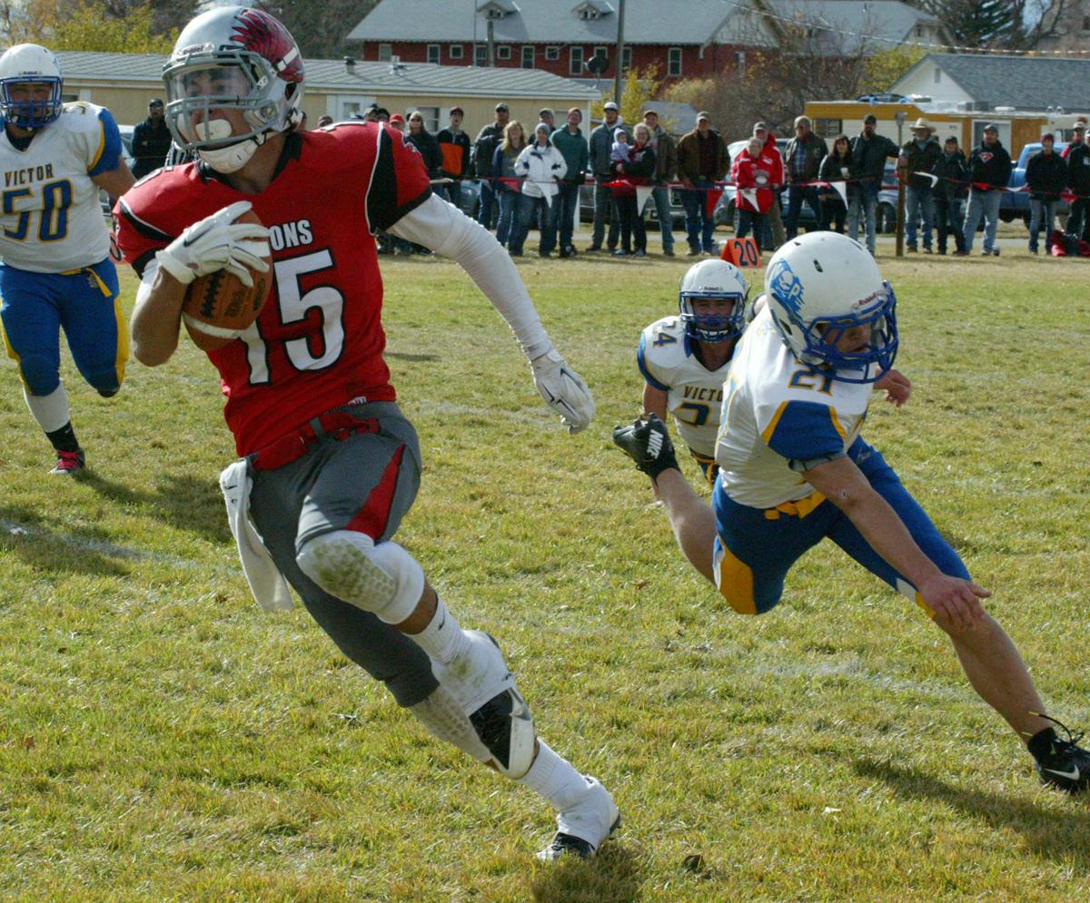 Twin Bridges relies on defense to beat Victor, 348 High School